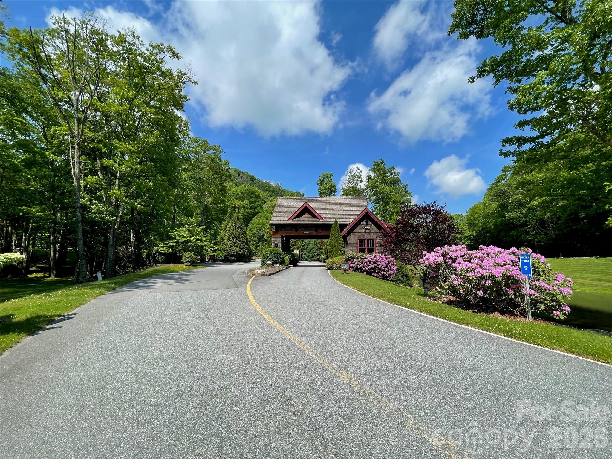#203 Thunderhill Trail Blowing Rock NC 28605