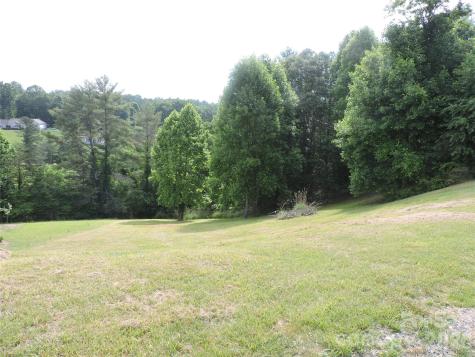 60 Gins Lane Mars Hill NC 28754