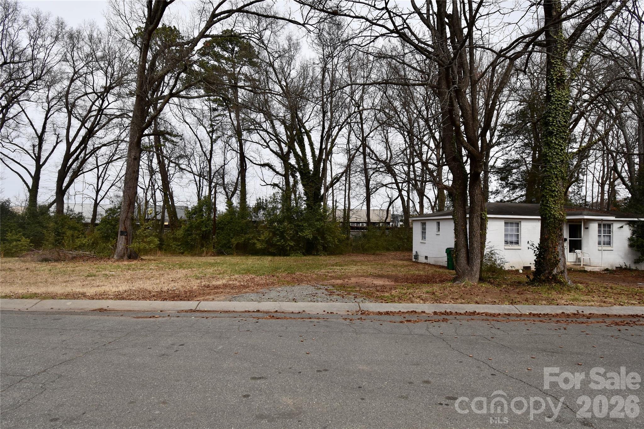 4117 Bearwood Avenue Charlotte NC 28205