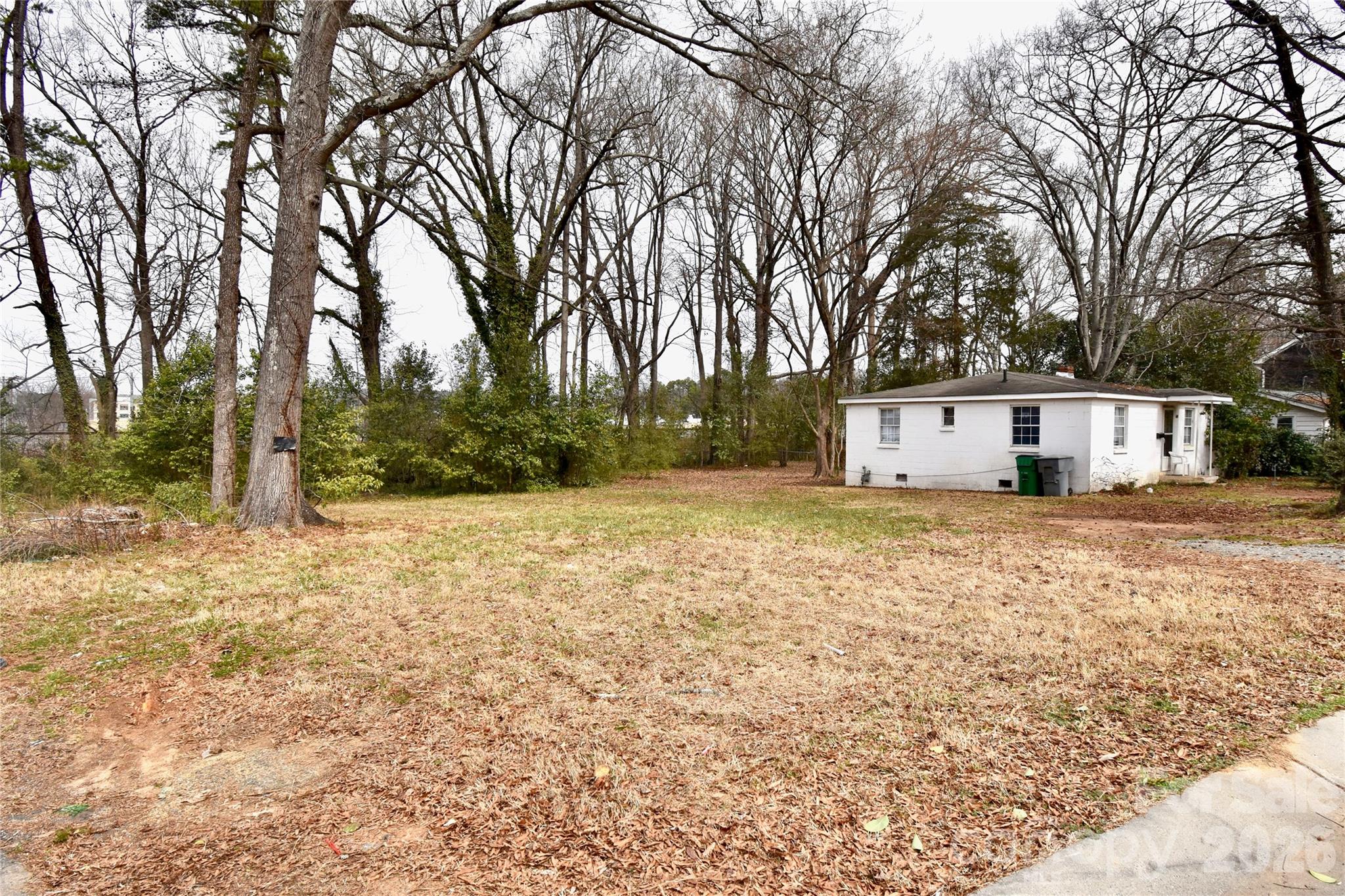 4117 Bearwood Avenue Charlotte NC 28205