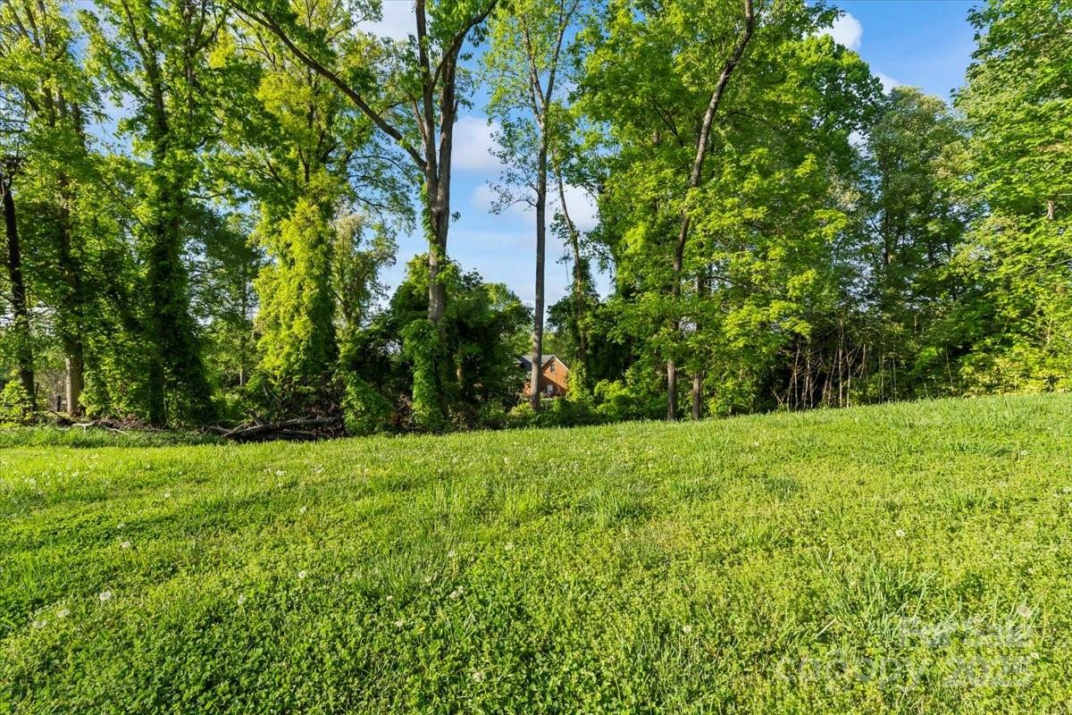 1618 Heatherloch Drive Gastonia NC 28054