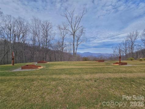 32 Finlaystone Trace Waynesville NC 28786