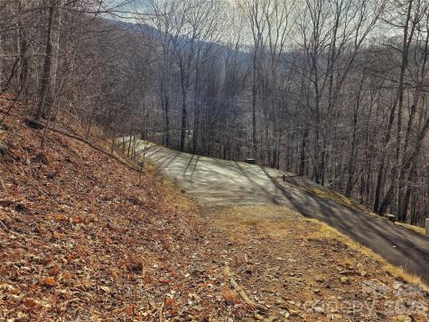 32 Finlaystone Trace Waynesville NC 28786