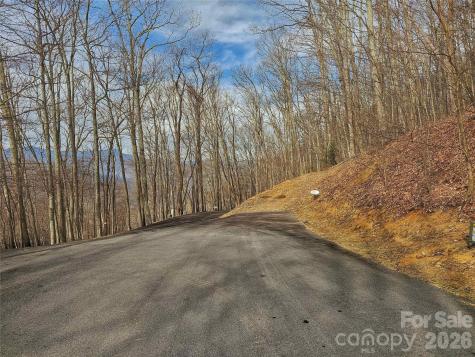 32 Finlaystone Trace Waynesville NC 28786