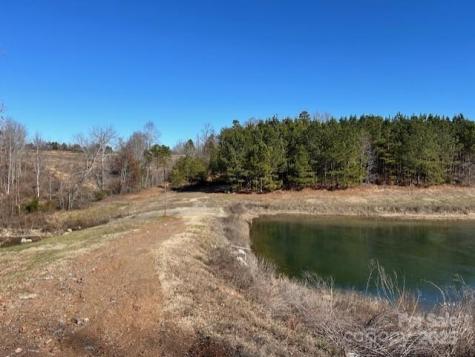 164 Blackburn Drive Grover NC 28073