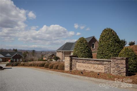 702 Chatsworth Circle SE Lenoir NC 28645