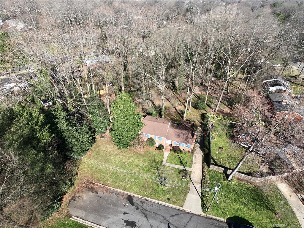 633 Shawnee Drive Charlotte NC 28209