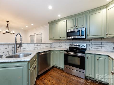 3109 Forest Lawn Drive Matthews NC 28104