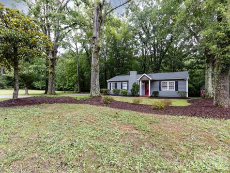 3109 Forest Lawn Drive Matthews NC 28104
