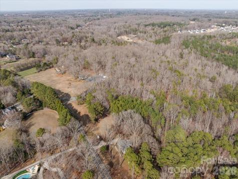 3109 Forest Lawn Drive Matthews NC 28104
