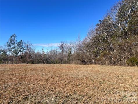996 Split Trail Road Clover SC 29710