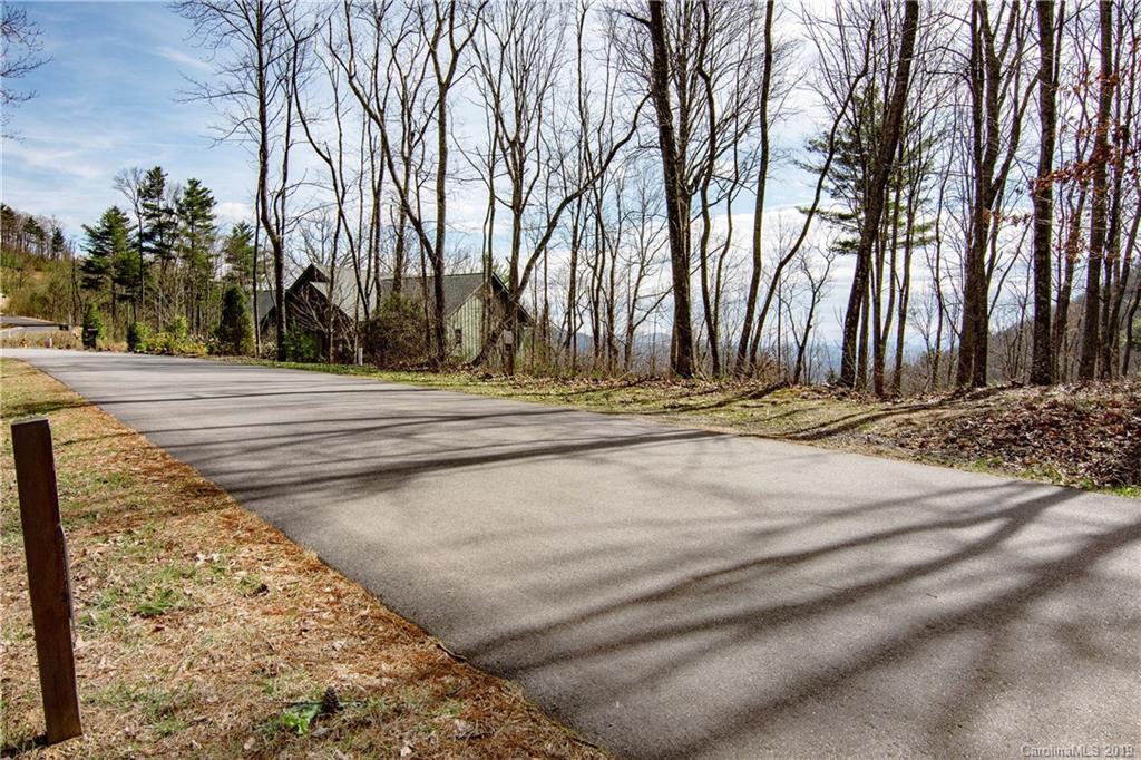 15 Villa Nova Drive Asheville NC 28804