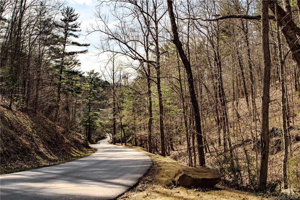15 Villa Nova Drive Asheville NC 28804