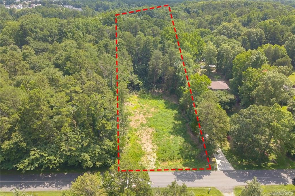 1532 Breezewood Drive Charlotte NC 28262