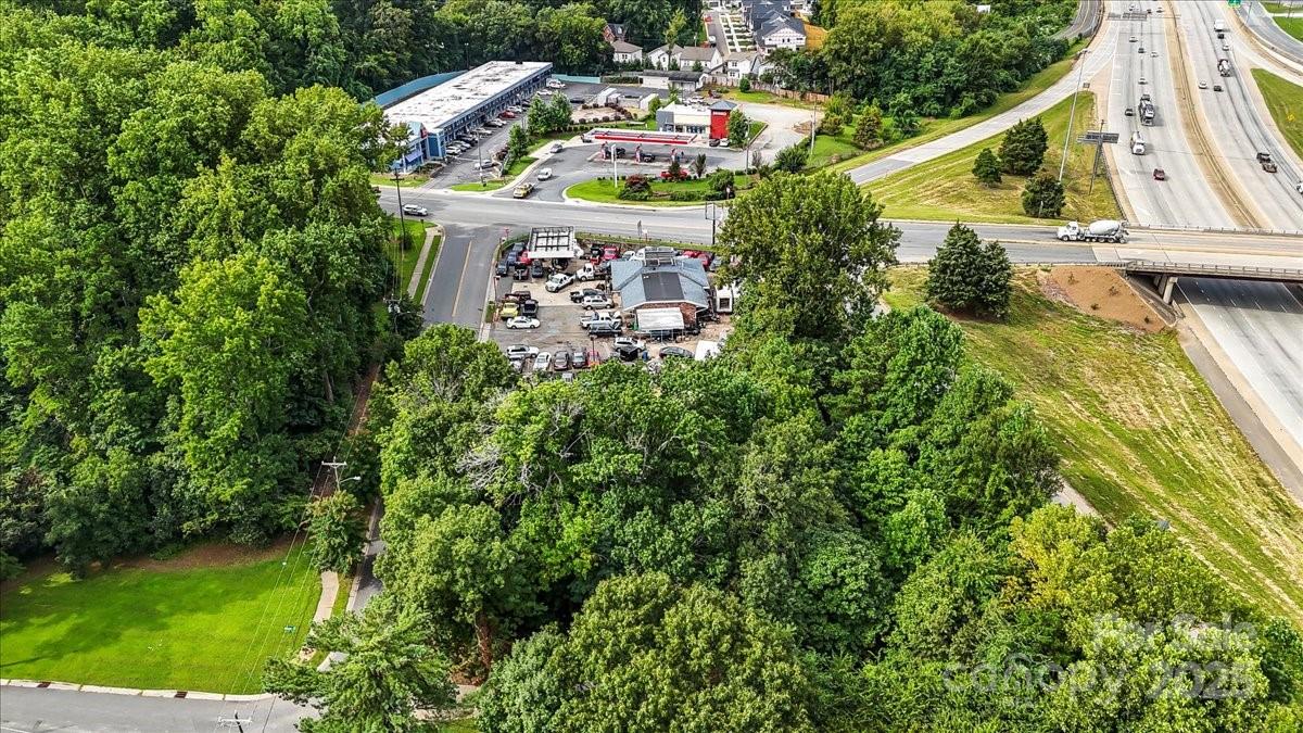 734 Dewolfe Street Charlotte NC 28208