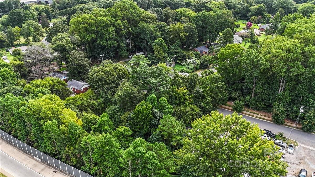 734 Dewolfe Street Charlotte NC 28208