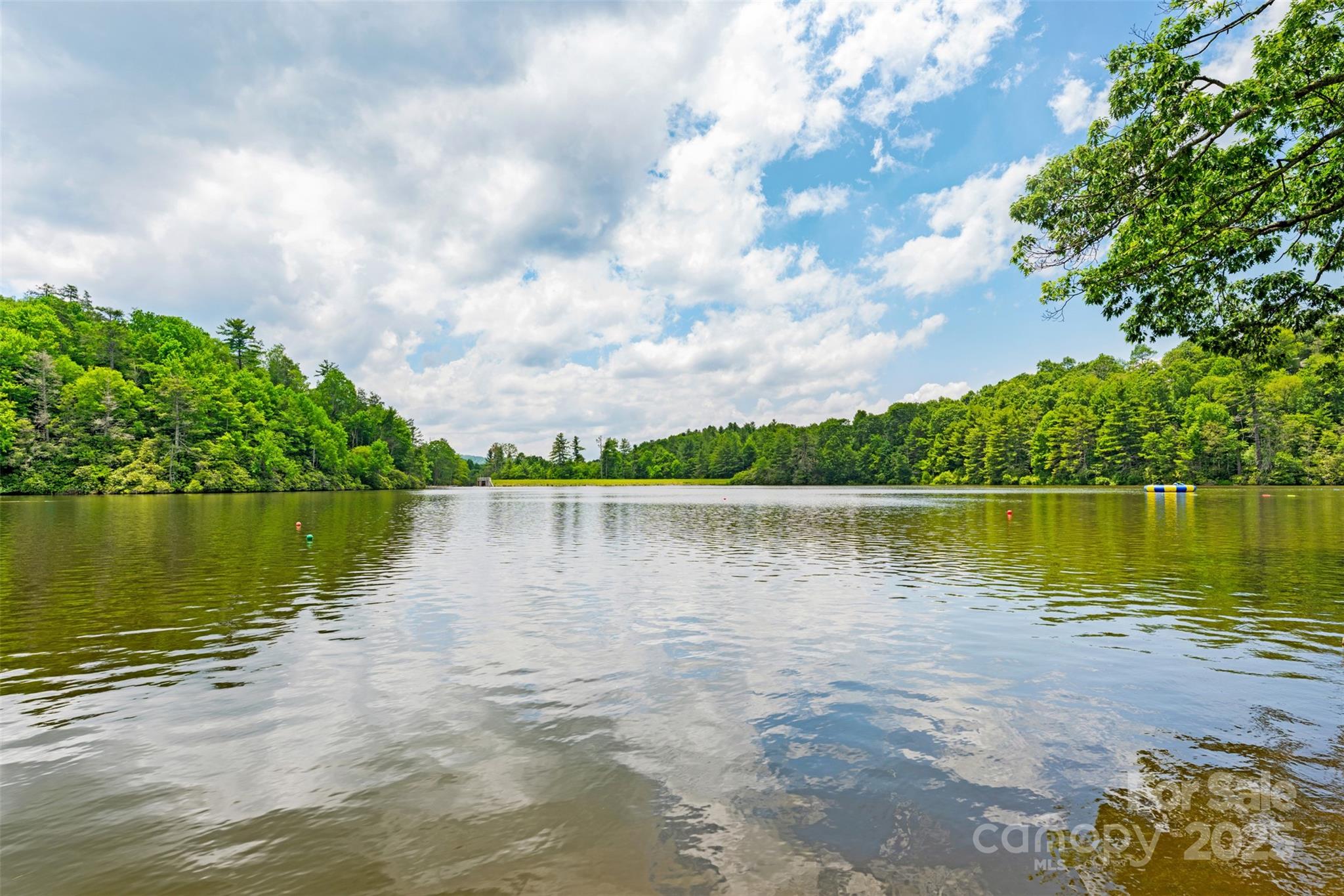 140 Pine View Road Newland NC 28657