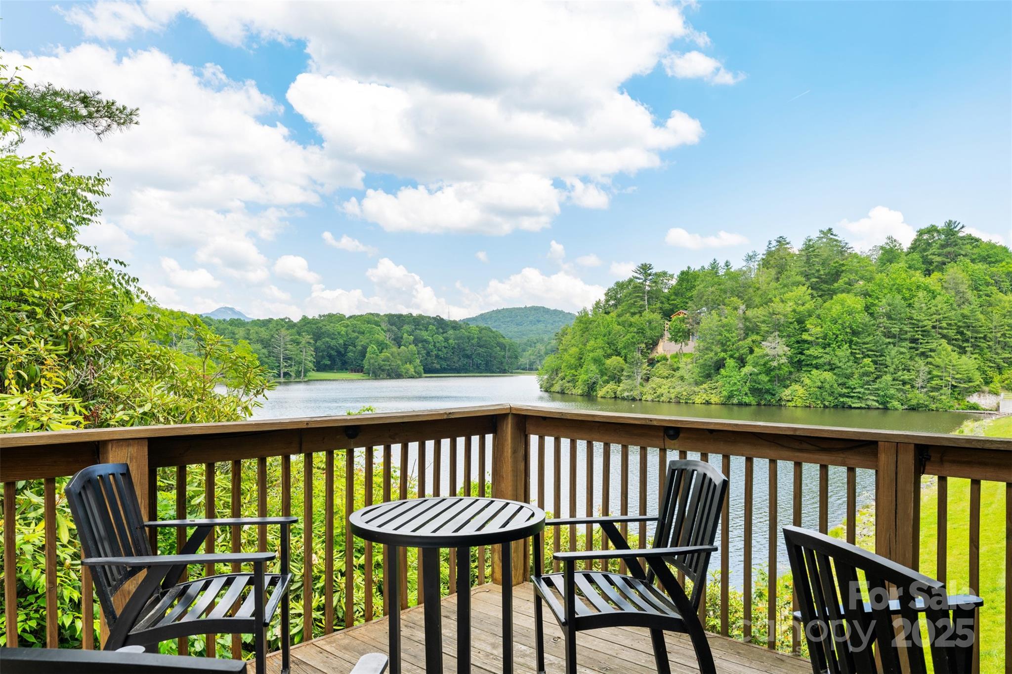 140 Pine View Road Newland NC 28657
