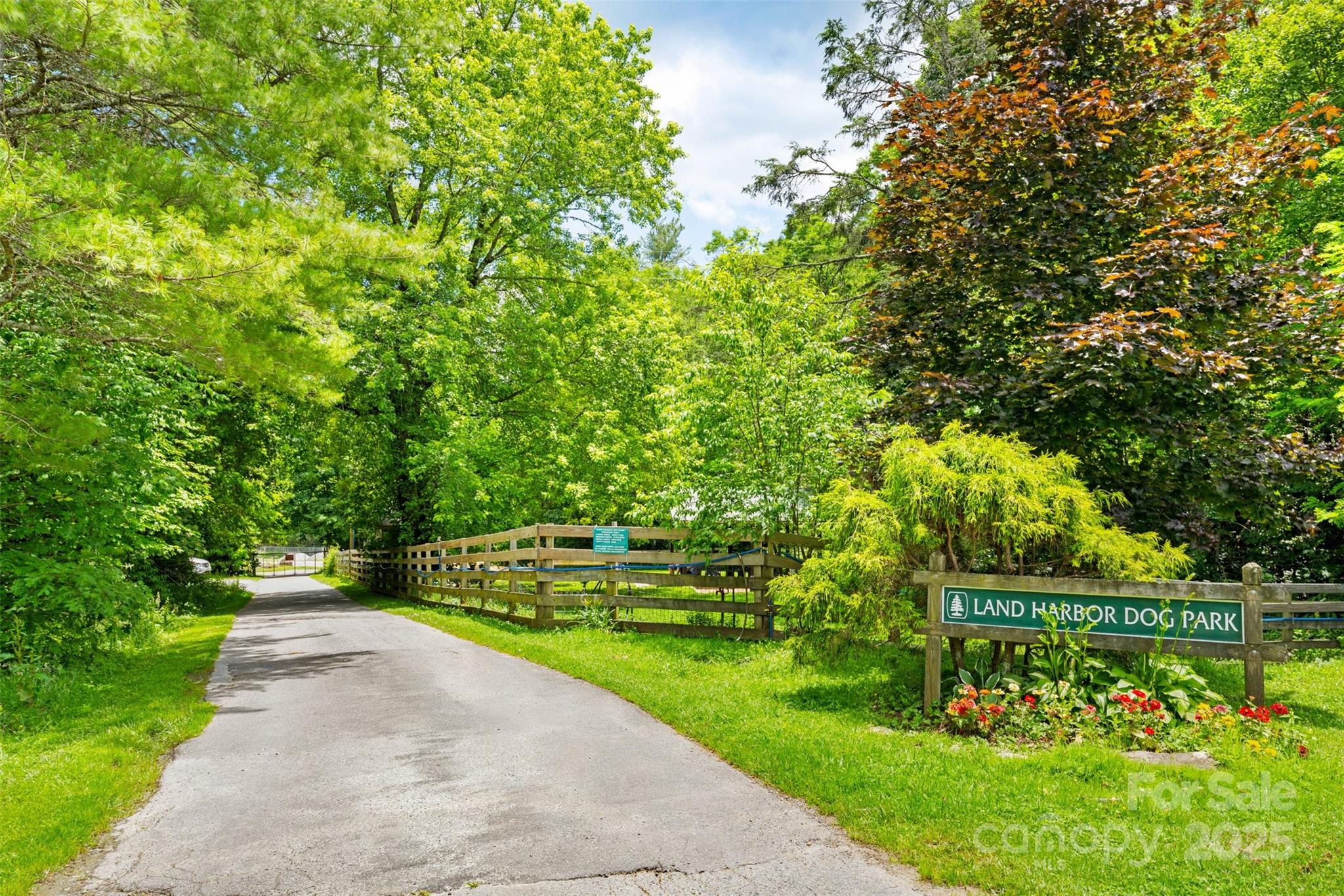 140 Pine View Road Newland NC 28657