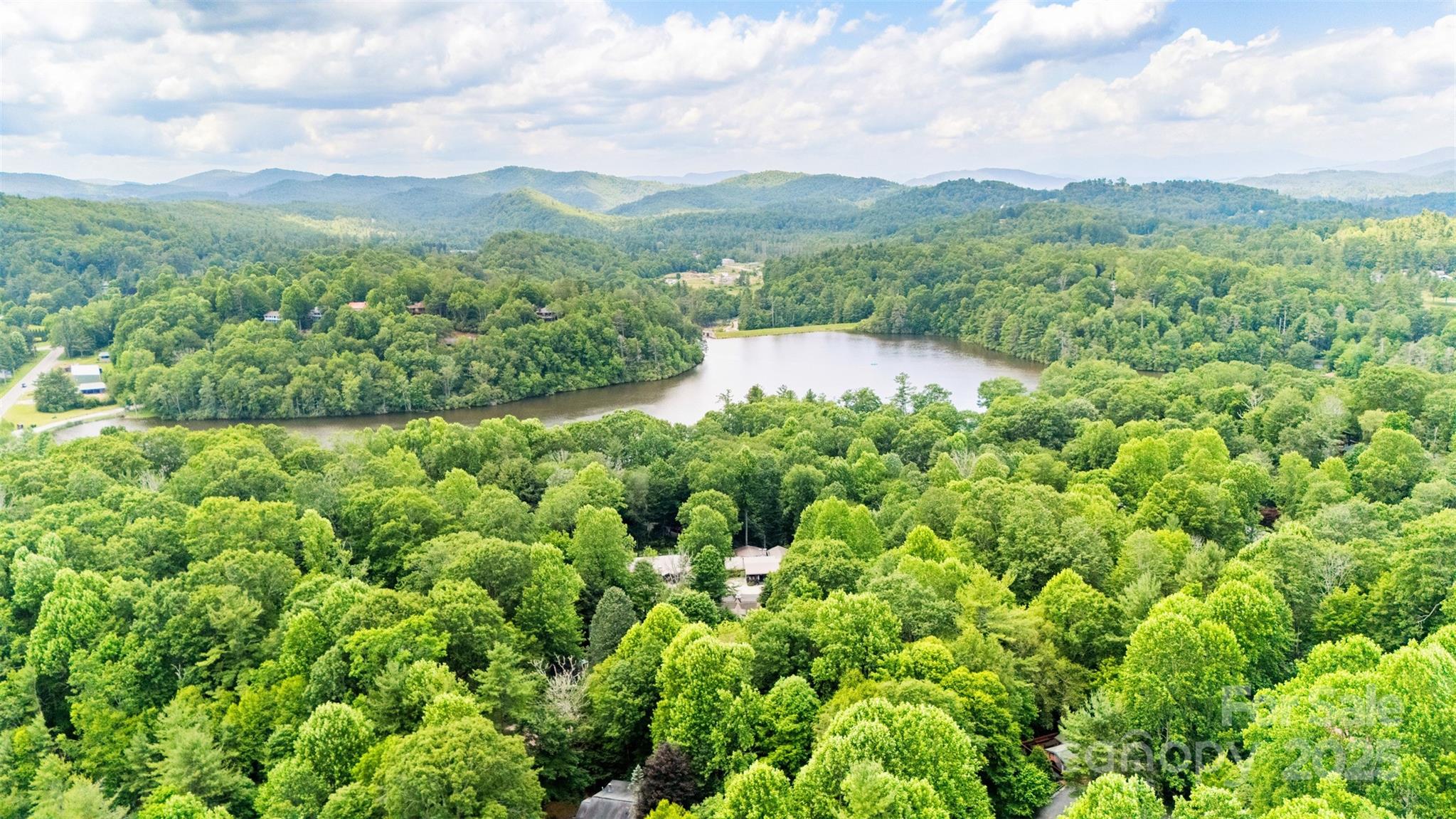 140 Pine View Road Newland NC 28657