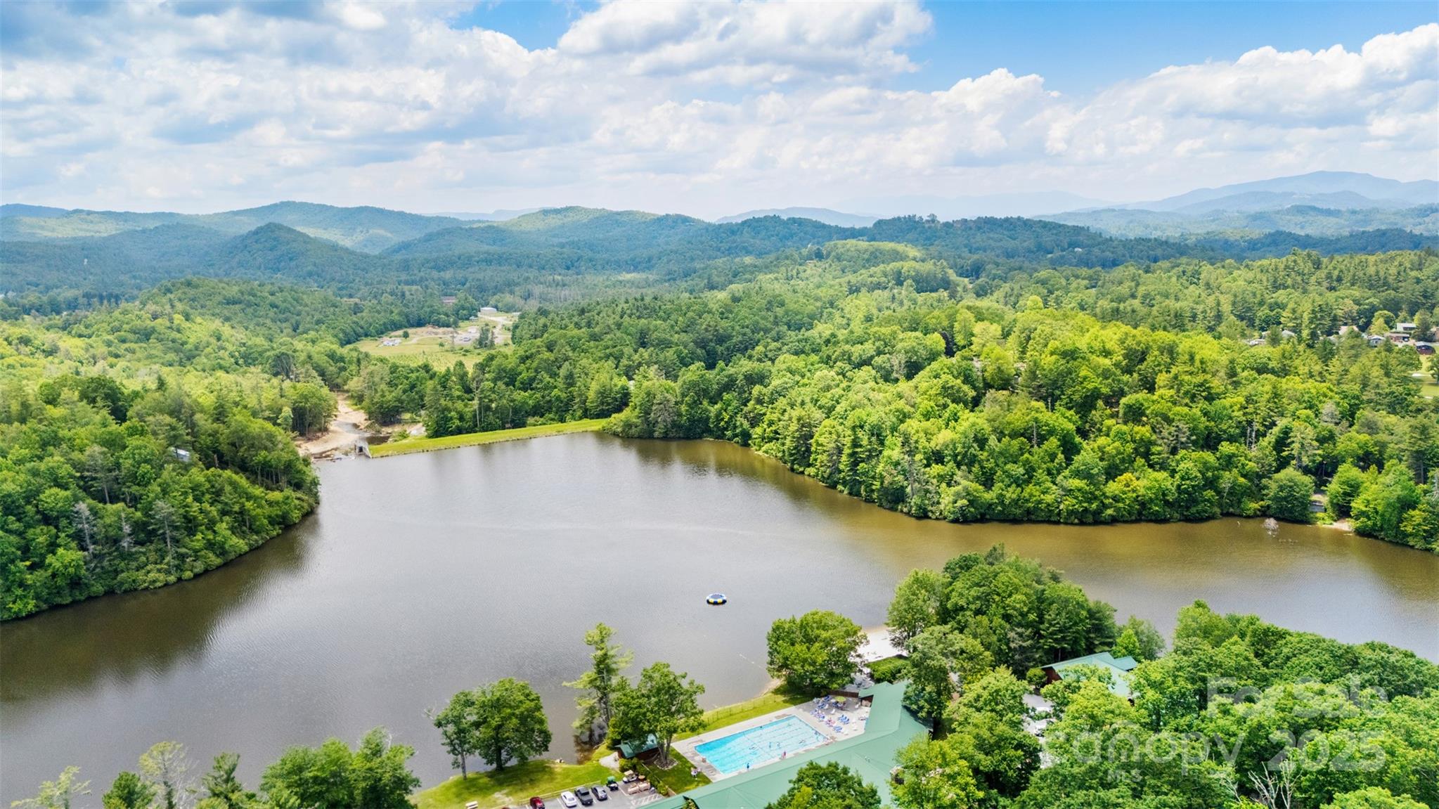 140 Pine View Road Newland NC 28657