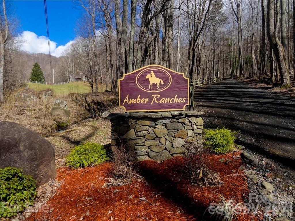 Tbd Nicholas Knoll Road Bakersville NC 28705