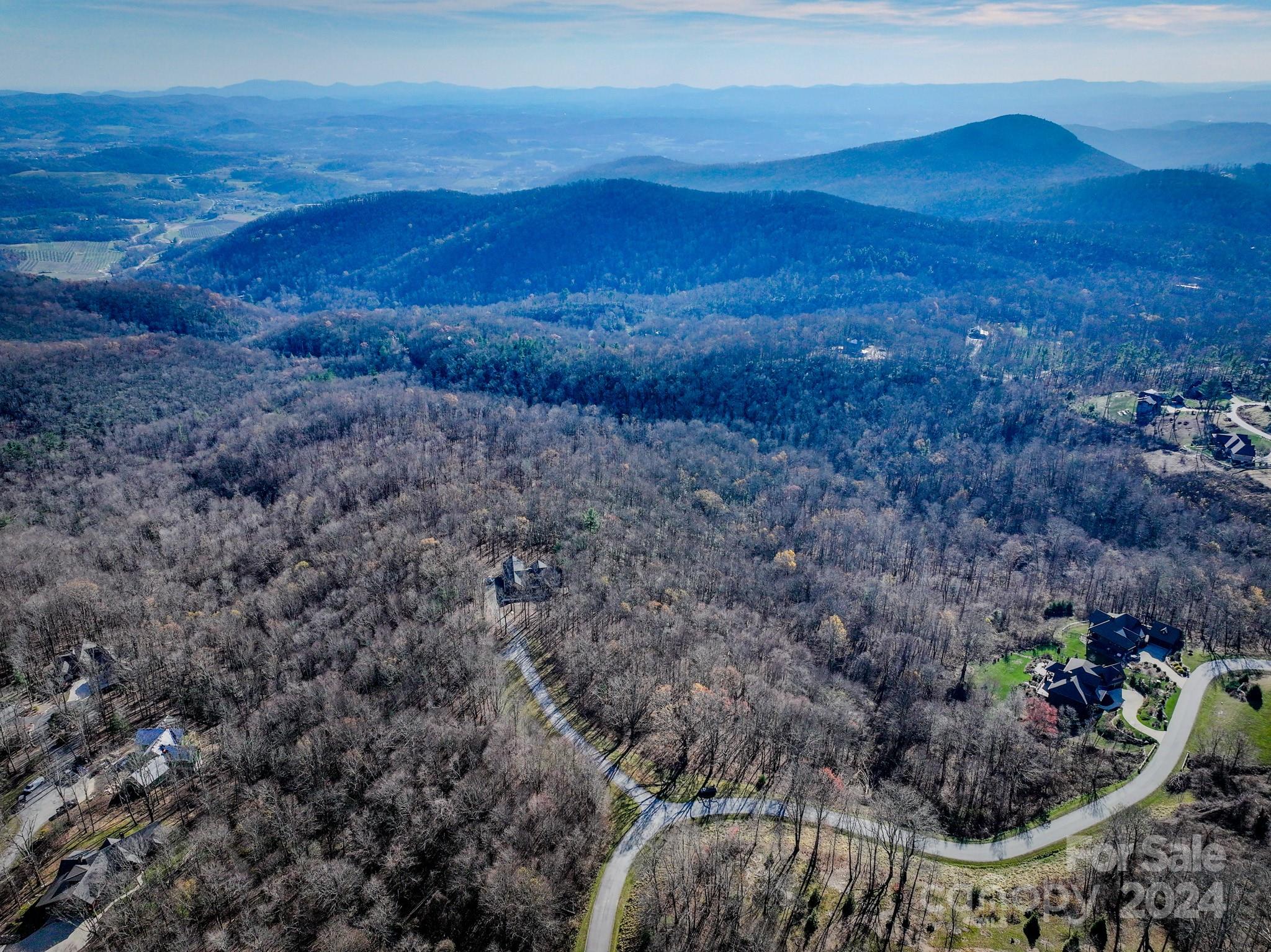 99999 Dancing Bear Drive Hendersonville NC 28792