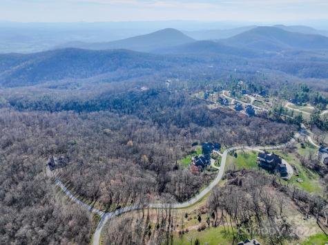 99999 Dancing Bear Drive Hendersonville NC 28792