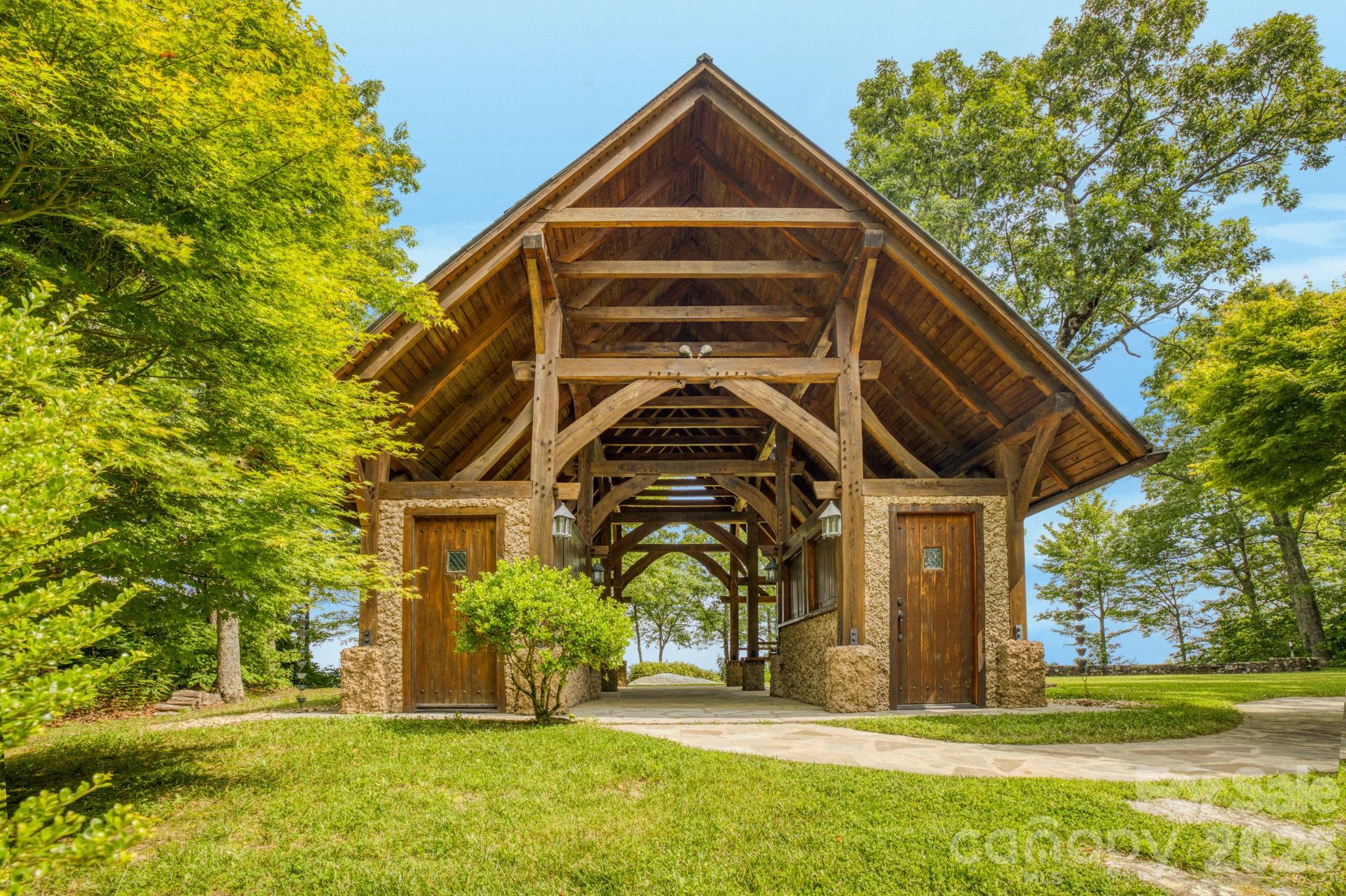 117 Sahalee Trail Hendersonville NC 28739