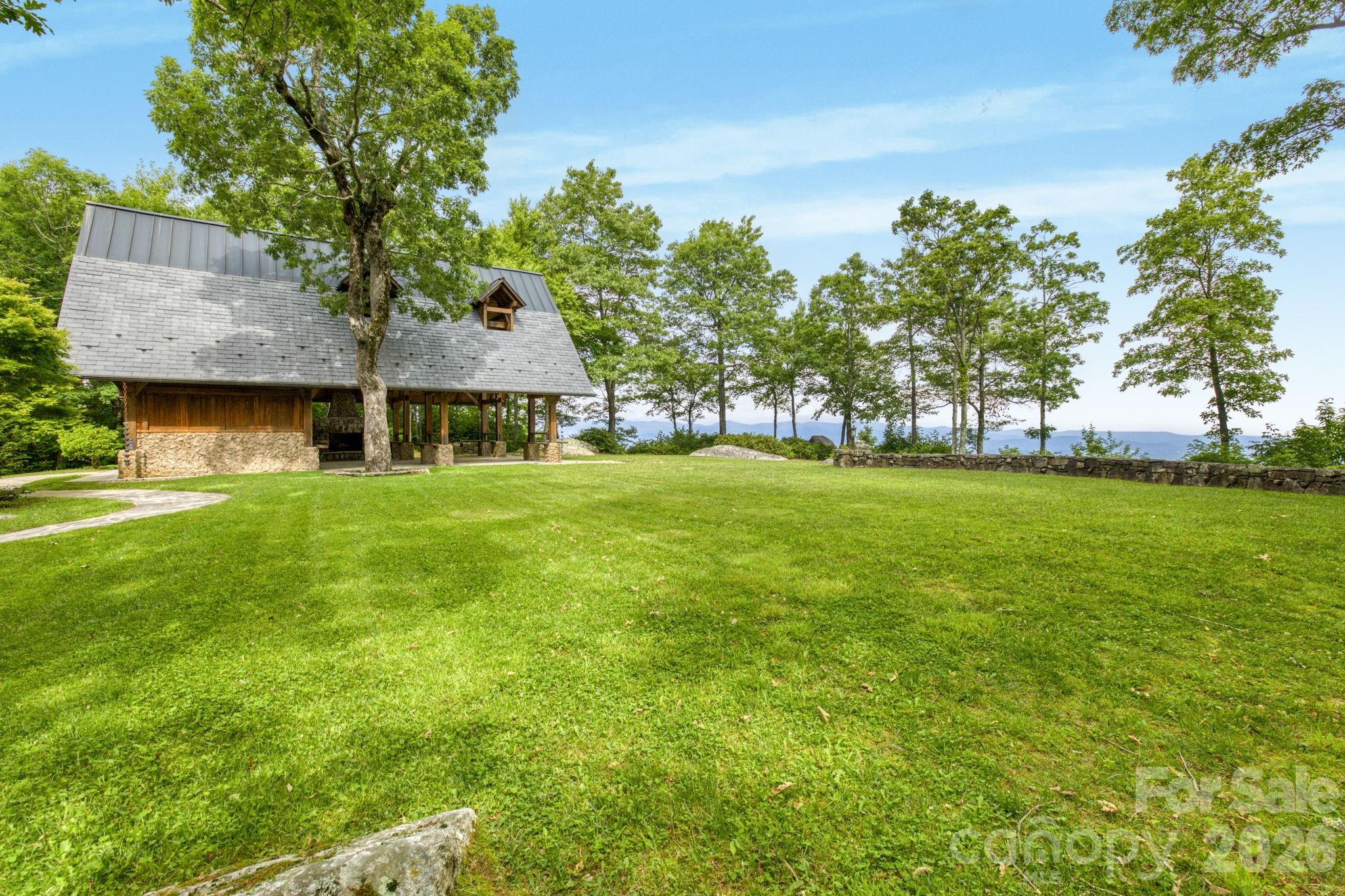 117 Sahalee Trail Hendersonville NC 28739