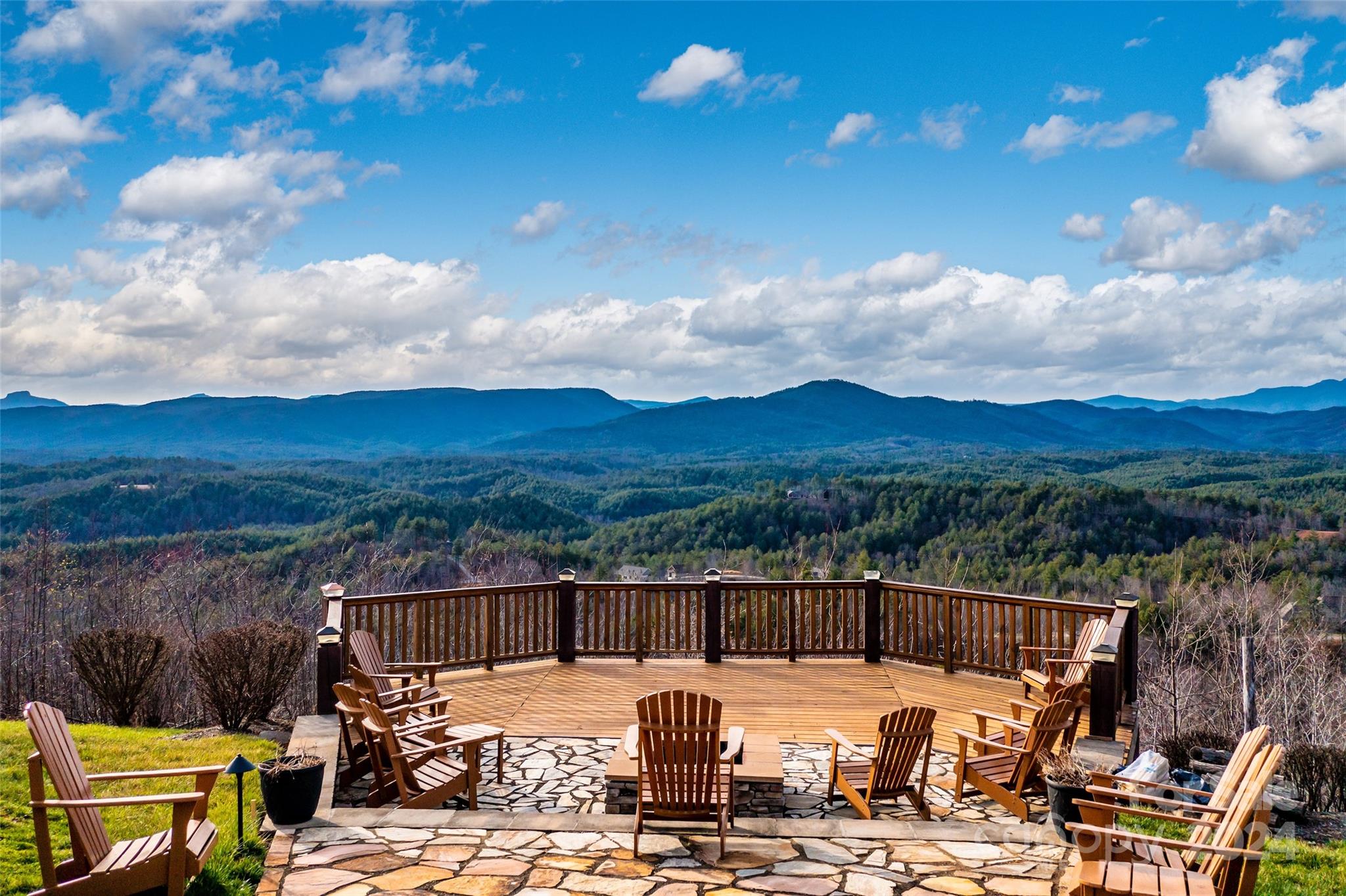 6.09 Acres, Lot 136/137 Johns Ridge Parkway Lenoir NC 28645