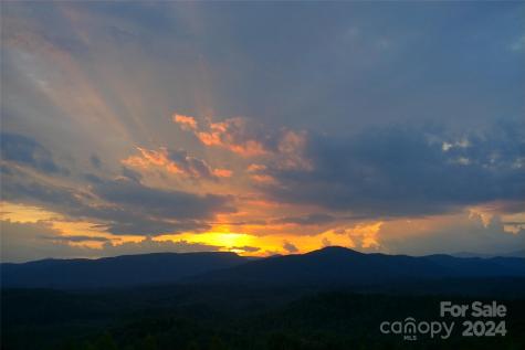 6.09 Acres, Lot 136/137 Johns Ridge Parkway Lenoir NC 28645