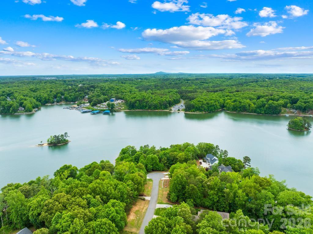 272 S Harbor Watch Drive Statesville NC 28677