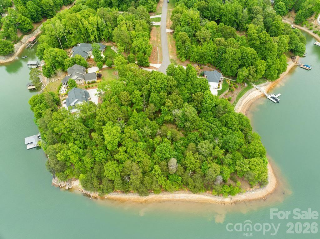 272 S Harbor Watch Drive Statesville NC 28677