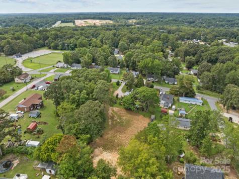 621 Pleasant Avenue Kannapolis NC 28081