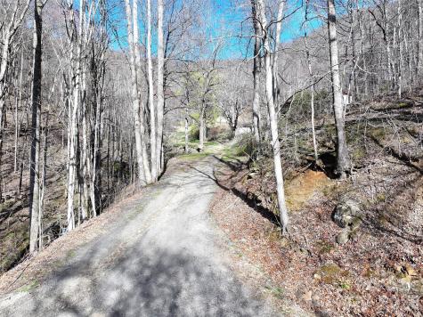 1002 Ned Cove Road Waynesville NC 28785