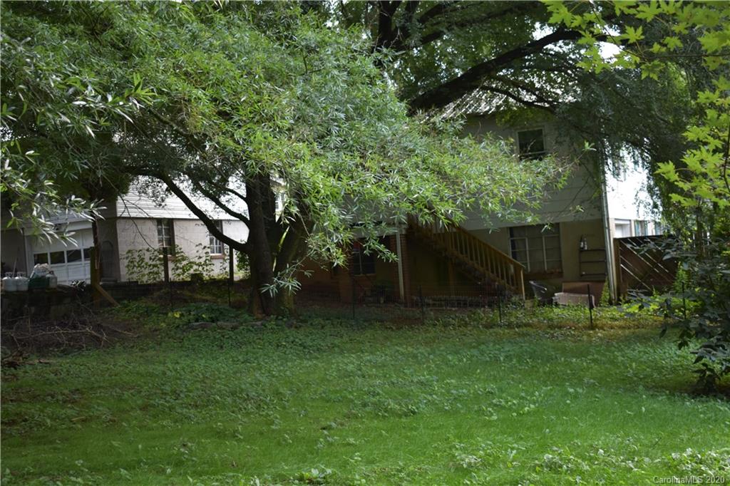 26 Winnfred Street Asheville NC 28806