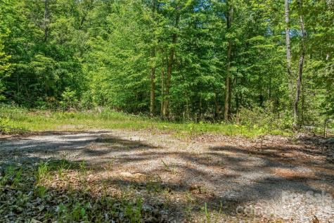 180 Fat Wall Road Marion NC 28752