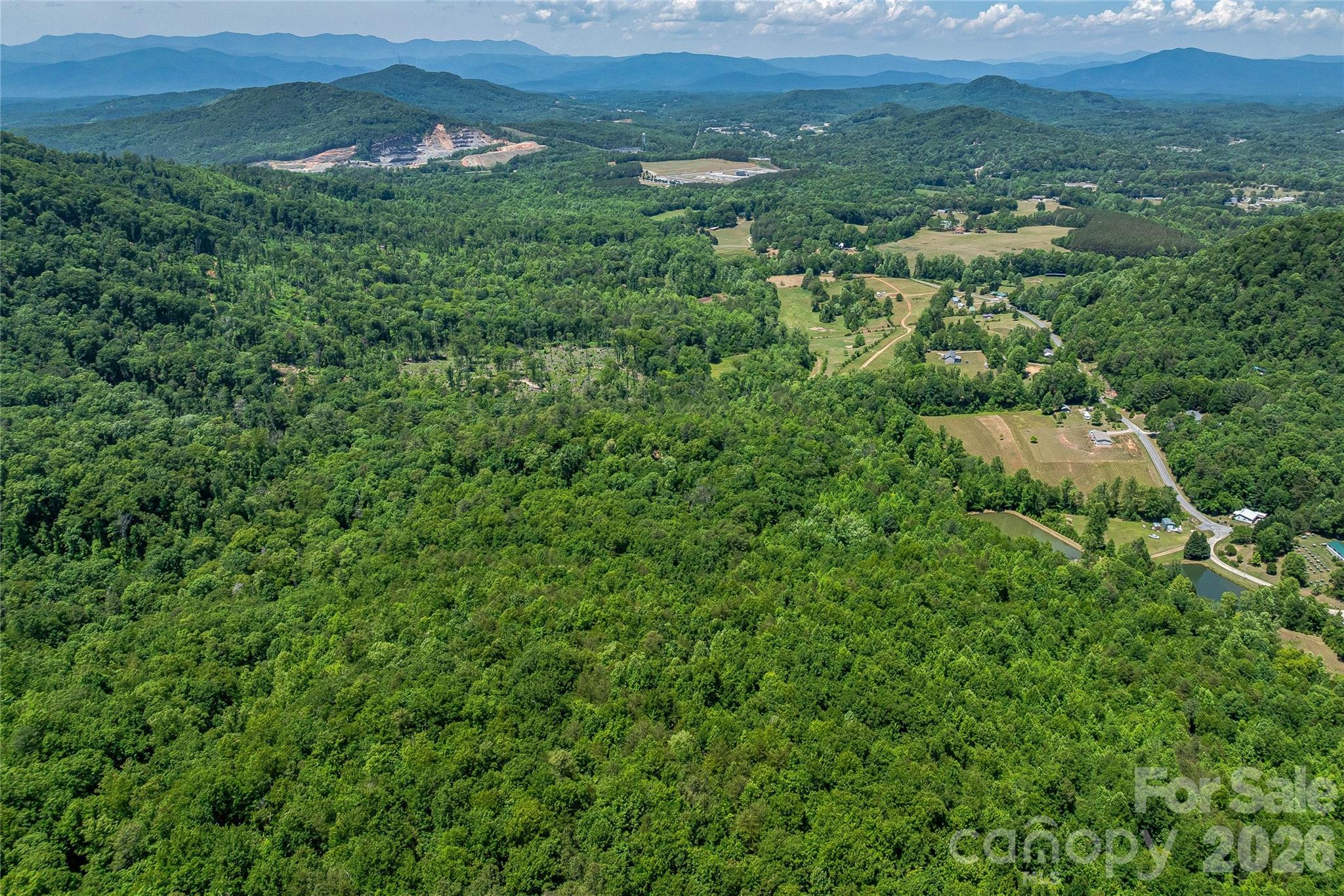 180 Fat Wall Road Marion NC 28752