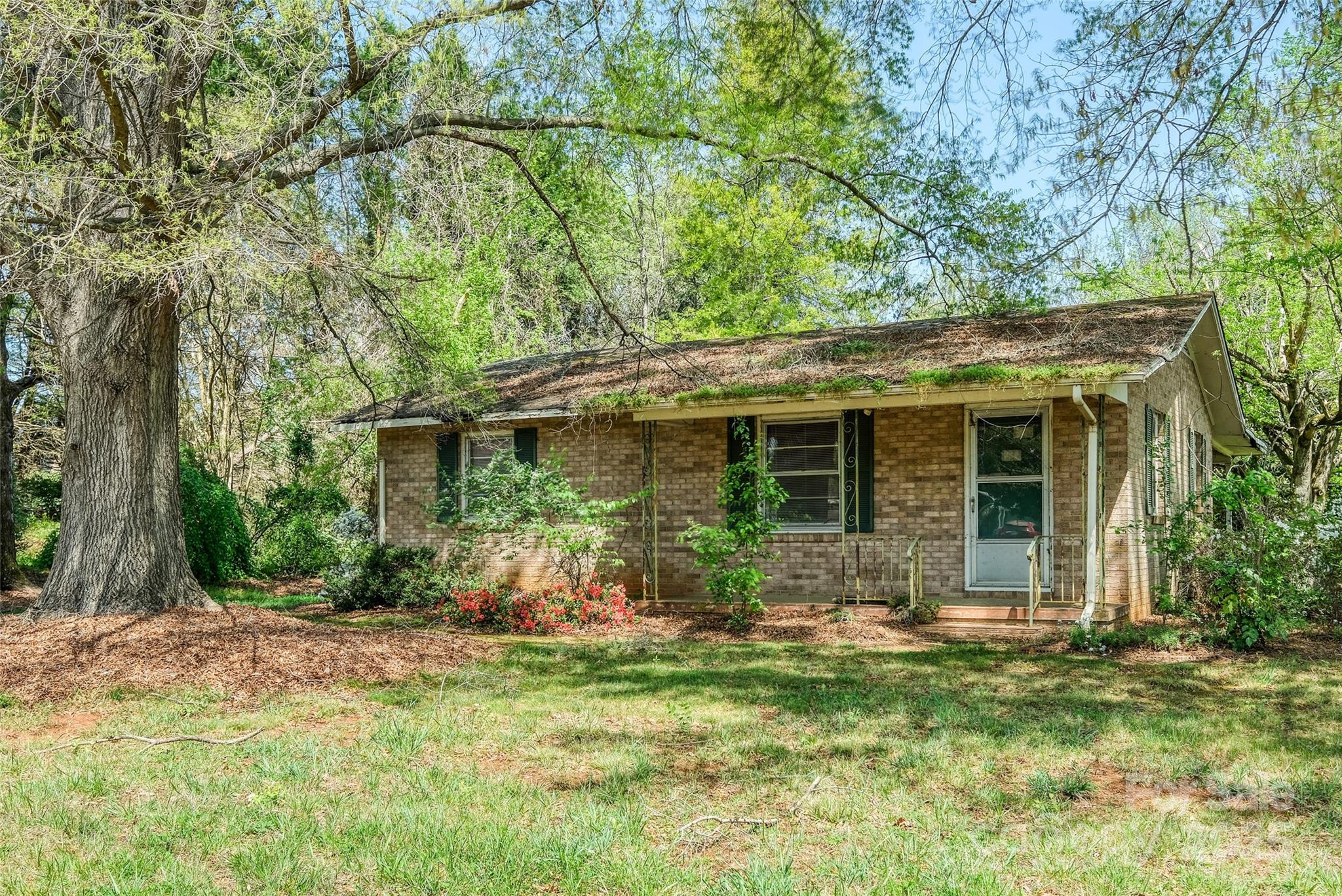 1100 Zion Church Road Hickory NC 28602