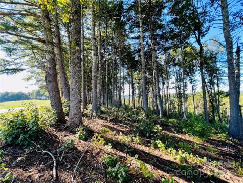 2.07 Acres, 2058 Thoroughbred Way Lenoir NC 28645