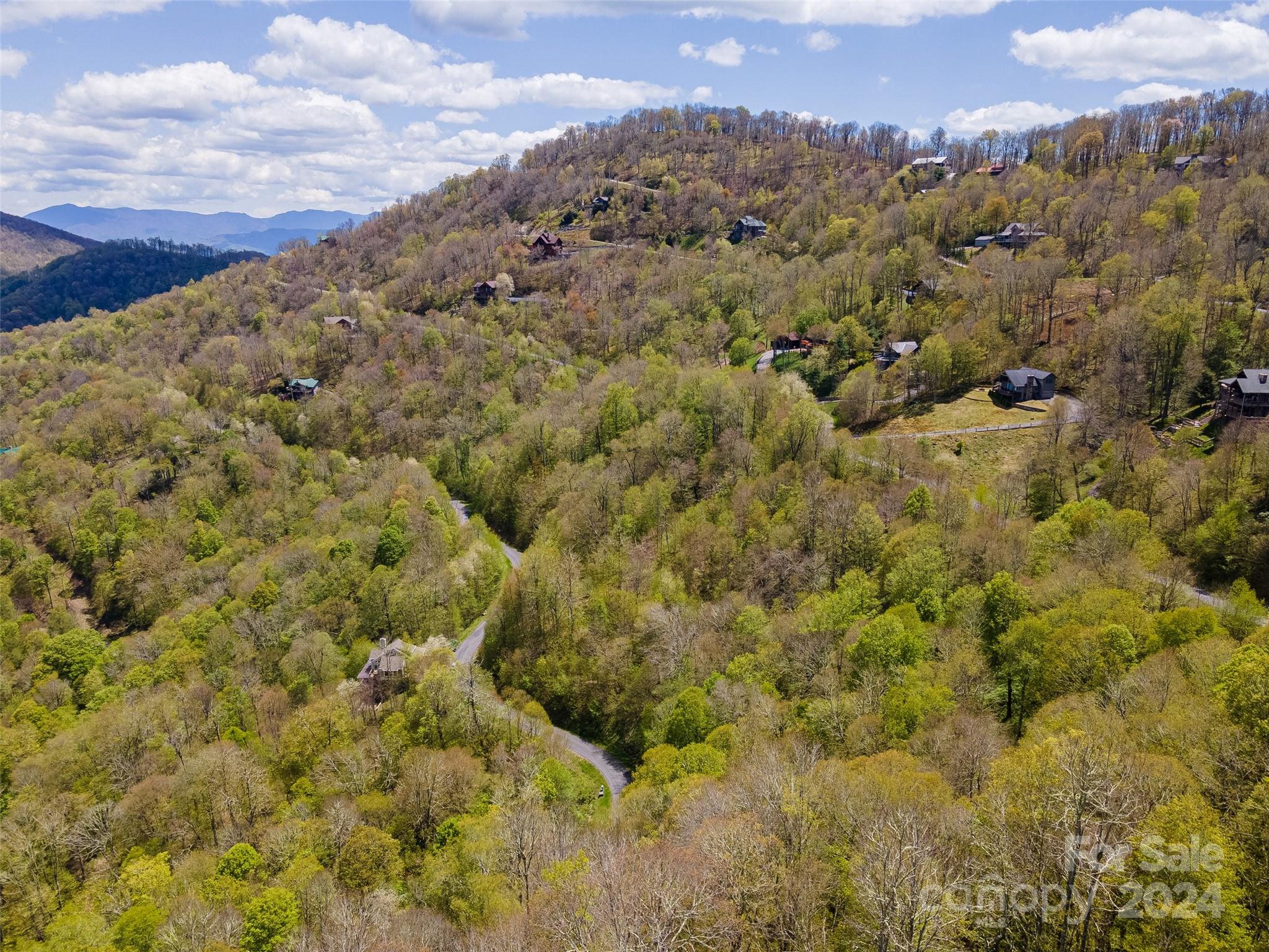 93 Goldenleaf Road Mars Hill NC 28754