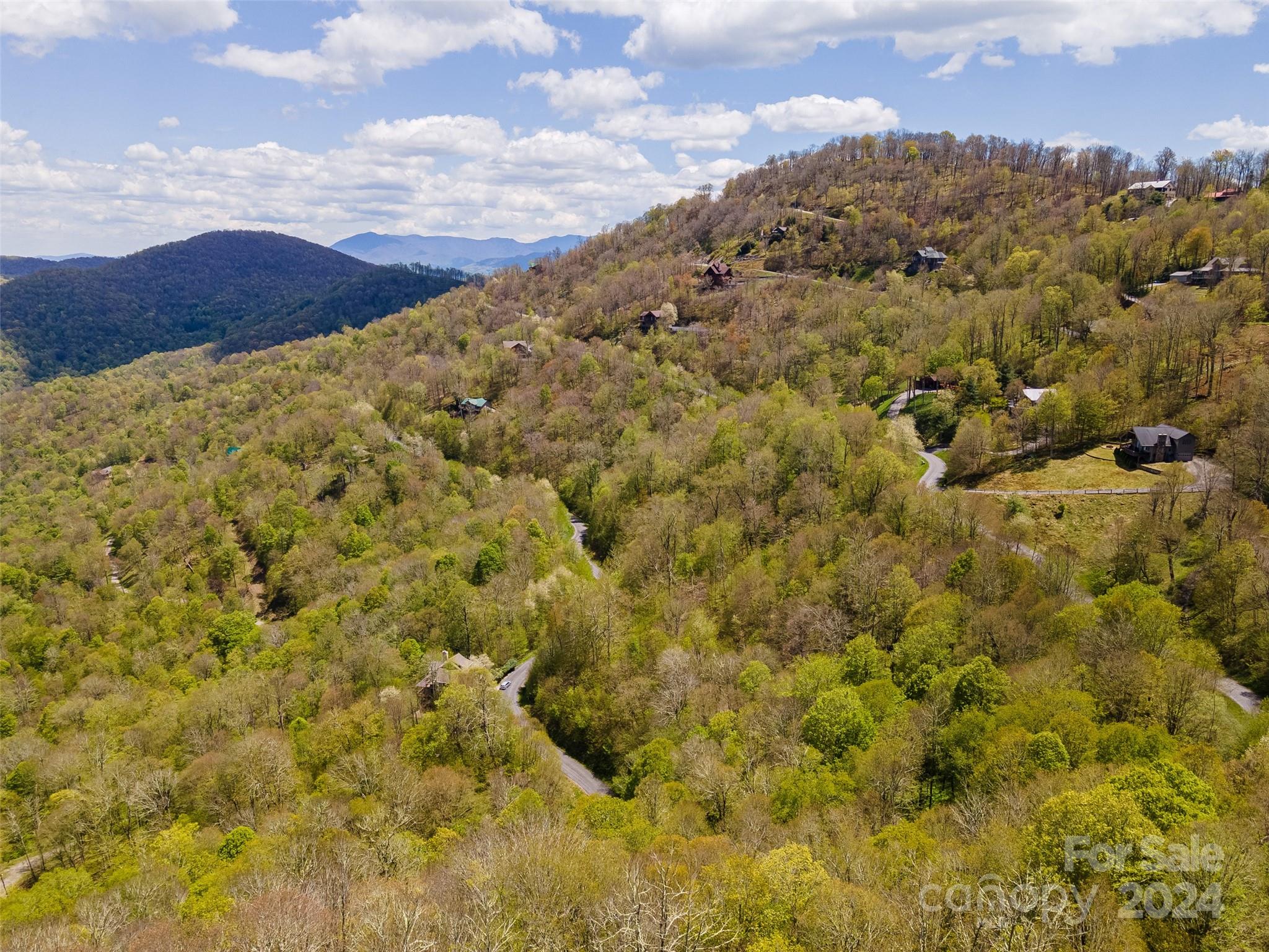 93 Goldenleaf Road Mars Hill NC 28754