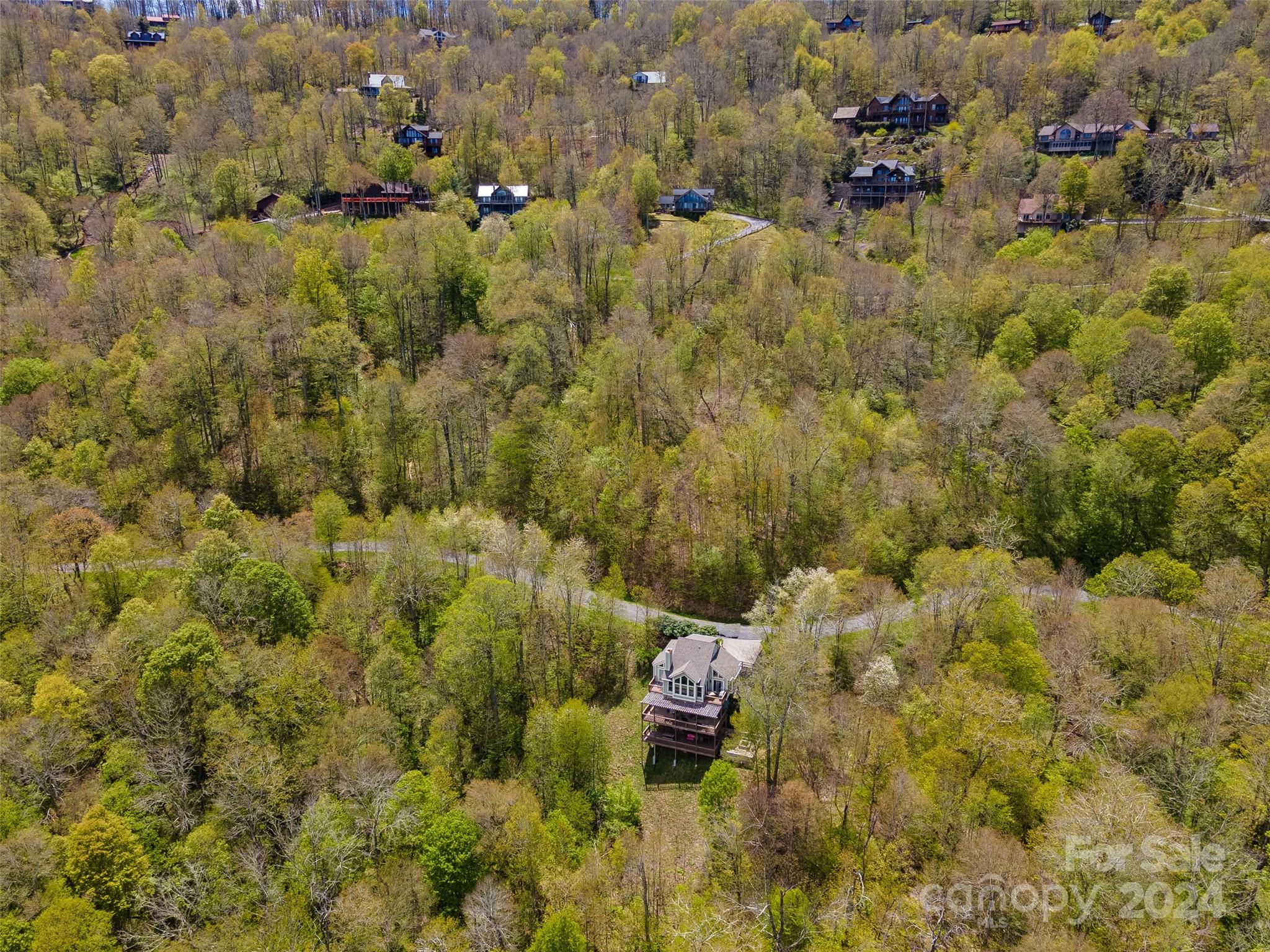 93 Goldenleaf Road Mars Hill NC 28754