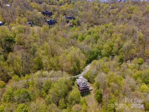 93 Goldenleaf Road Mars Hill NC 28754