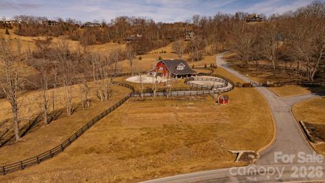214 Summerset Drive Hendersonville NC 28792
