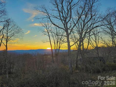 214 Summerset Drive Hendersonville NC 28792