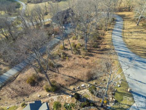 214 Summerset Drive Hendersonville NC 28792