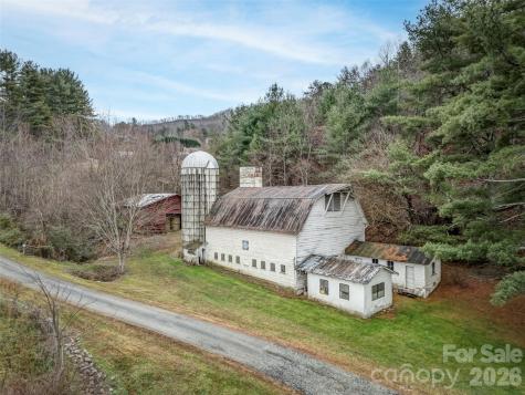 896 Newfound Road Leicester NC 28748