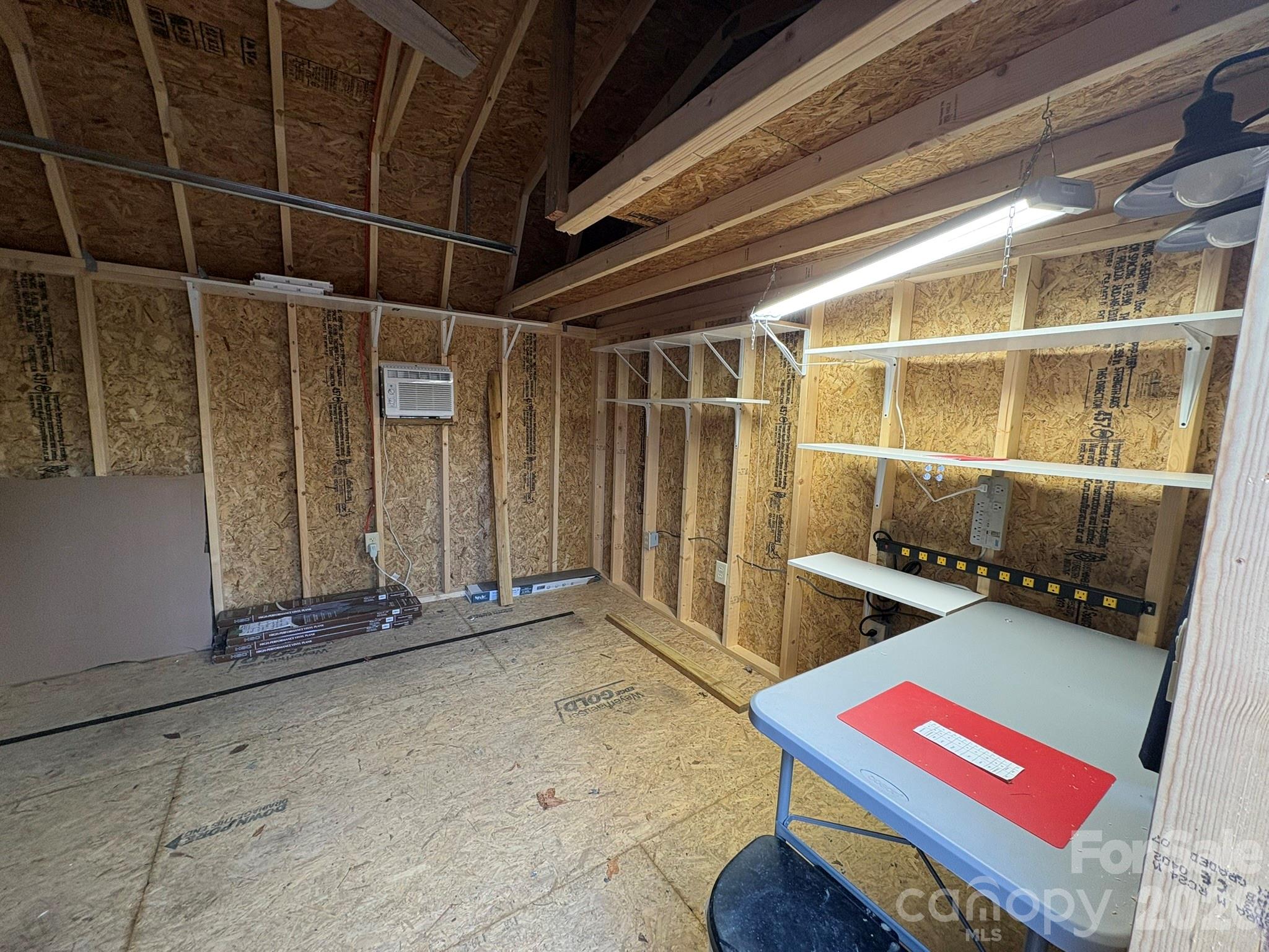 157 Hemlock Loop Newland NC 28657